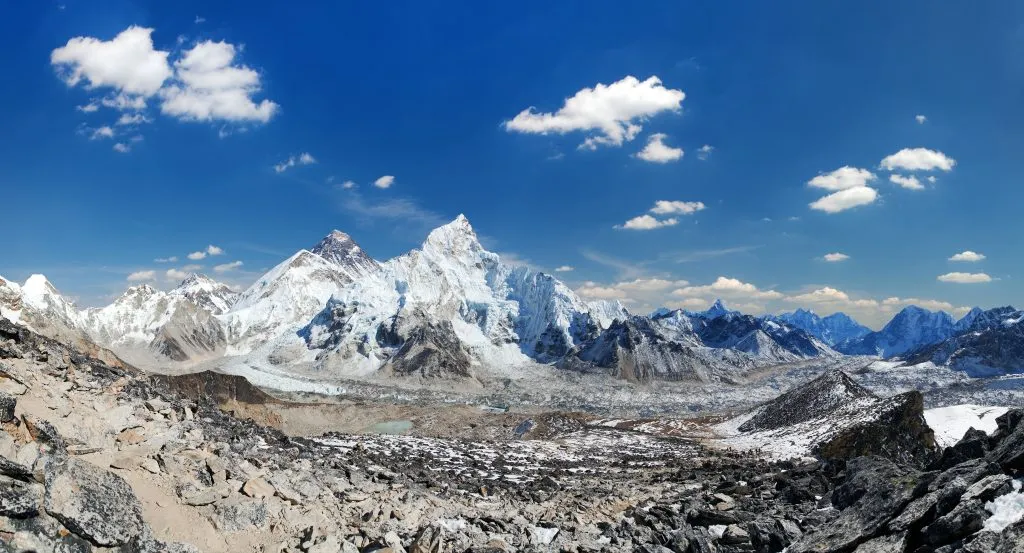 Mount Everest himalaya panoramisch uitzicht vanaf Kala Patthar
